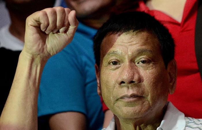 Philippine presidential candidate widens lead after rape comment